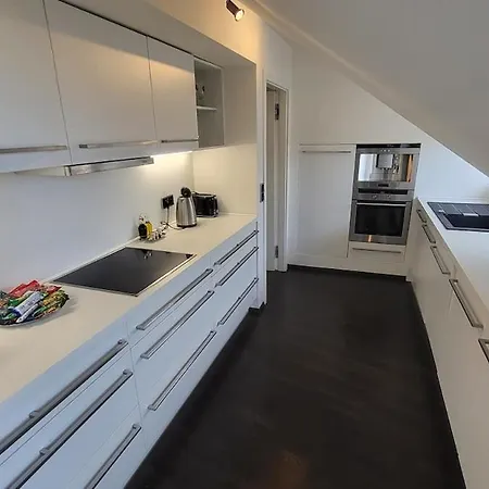 Luxury - View Of The Center Of Apartment