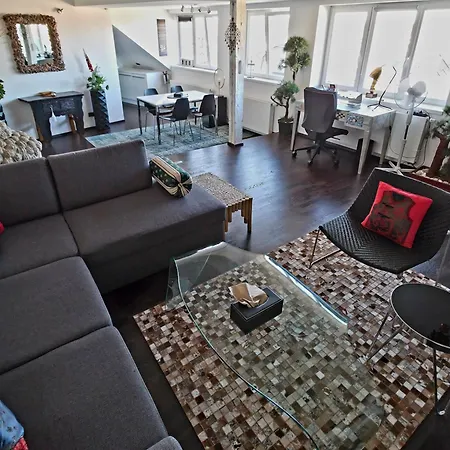 Διαμέρισμα Lux - Loft With View Of The Center Of Πράγα