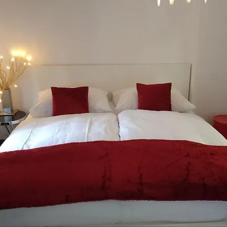 Luxury - View Of The Center Of *